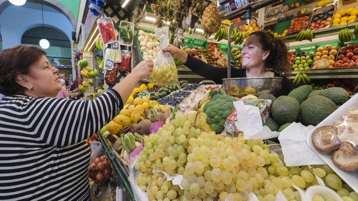 Compras en los mercados para Nochevieja
