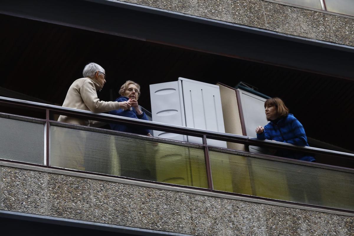 Edificio de la calle San Miguel en el que ha ocurrido el asesinato.