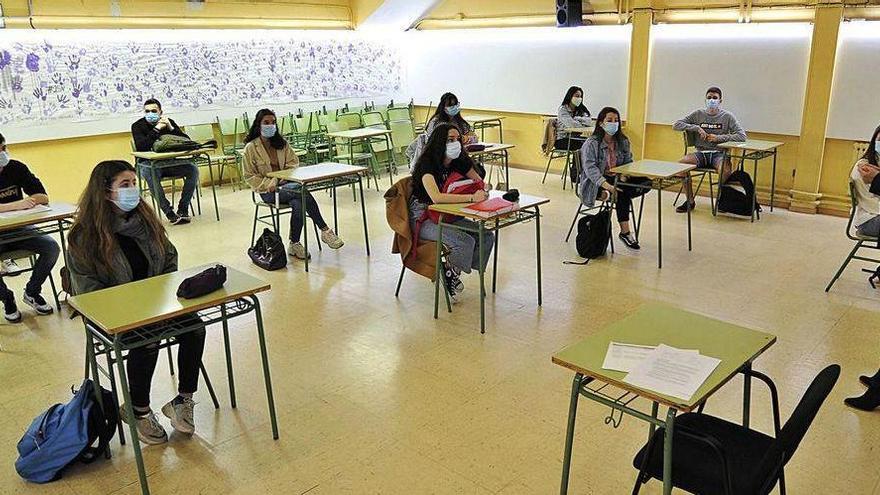 Estudiantes de 2º de Bachillerato en el regreso a las aulas a finales de este curso.