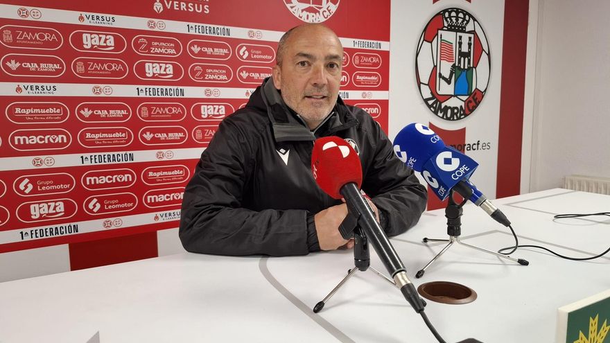Juan Sabas, entrenador del Zamora CF: "Estoy muy contento aquí"
