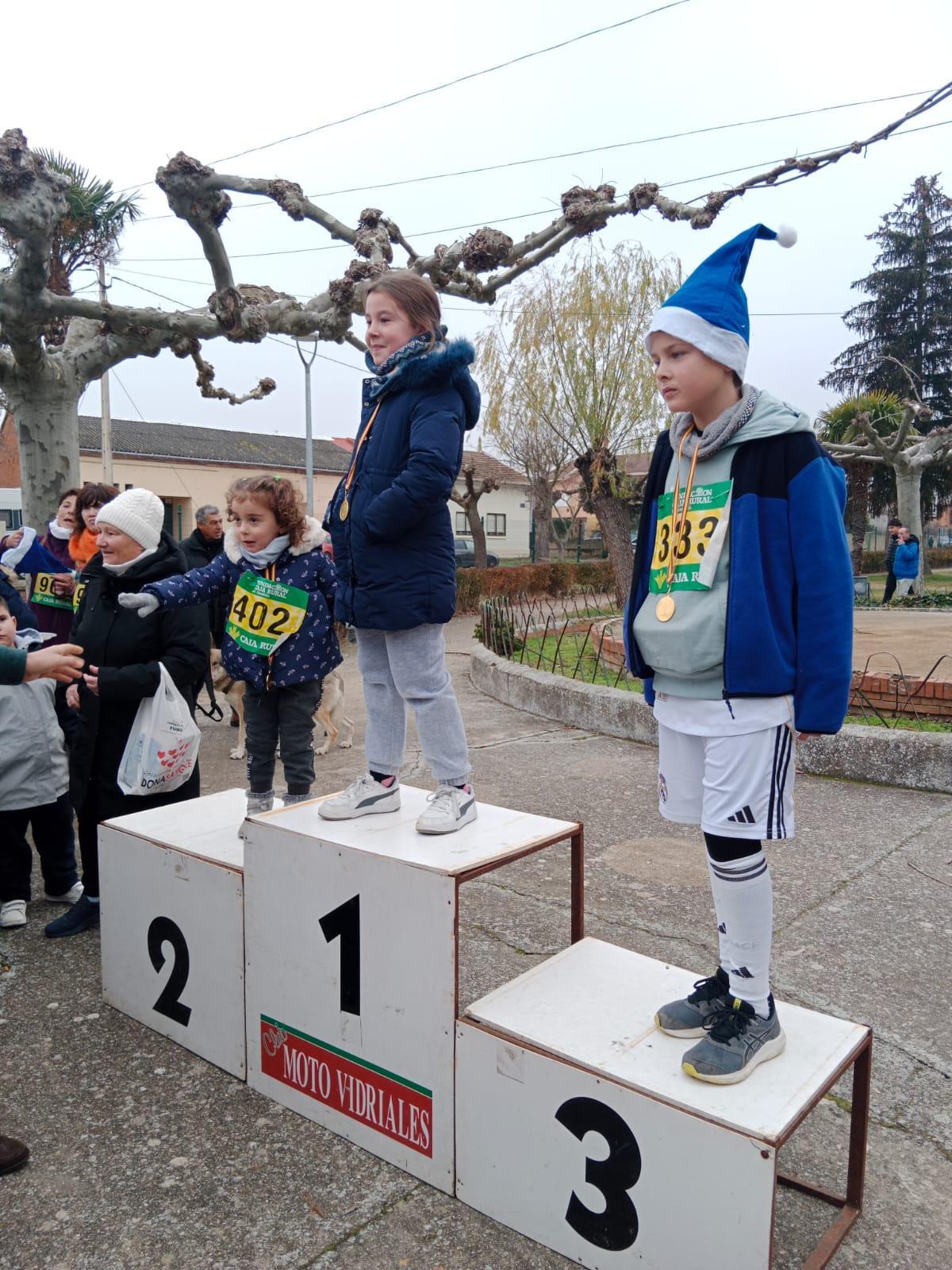 GALERIA | Éxito total en la San Silvestre de Santibáñez de Vidriales