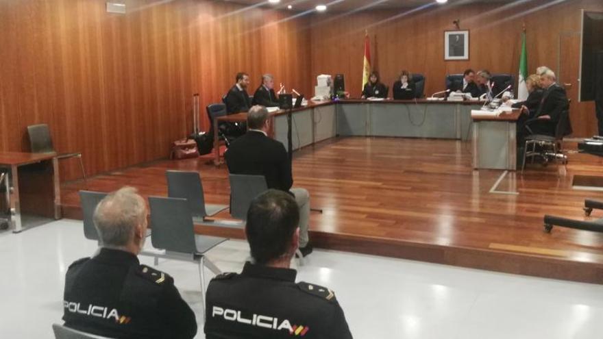 El juicio en Málaga un entrenador por abusos a menores.