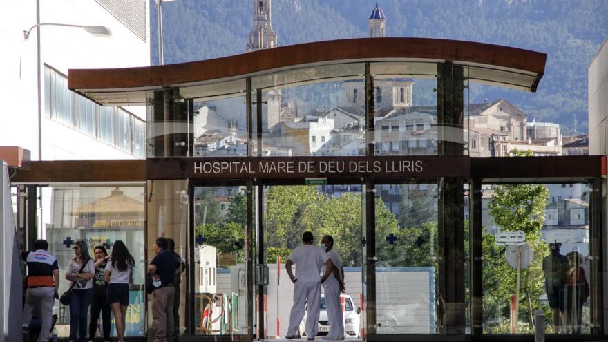 El Hospital de Alcoy realiza cuatro sesiones de quirófano diarias en verano al tener la plantilla de anestesistas completa