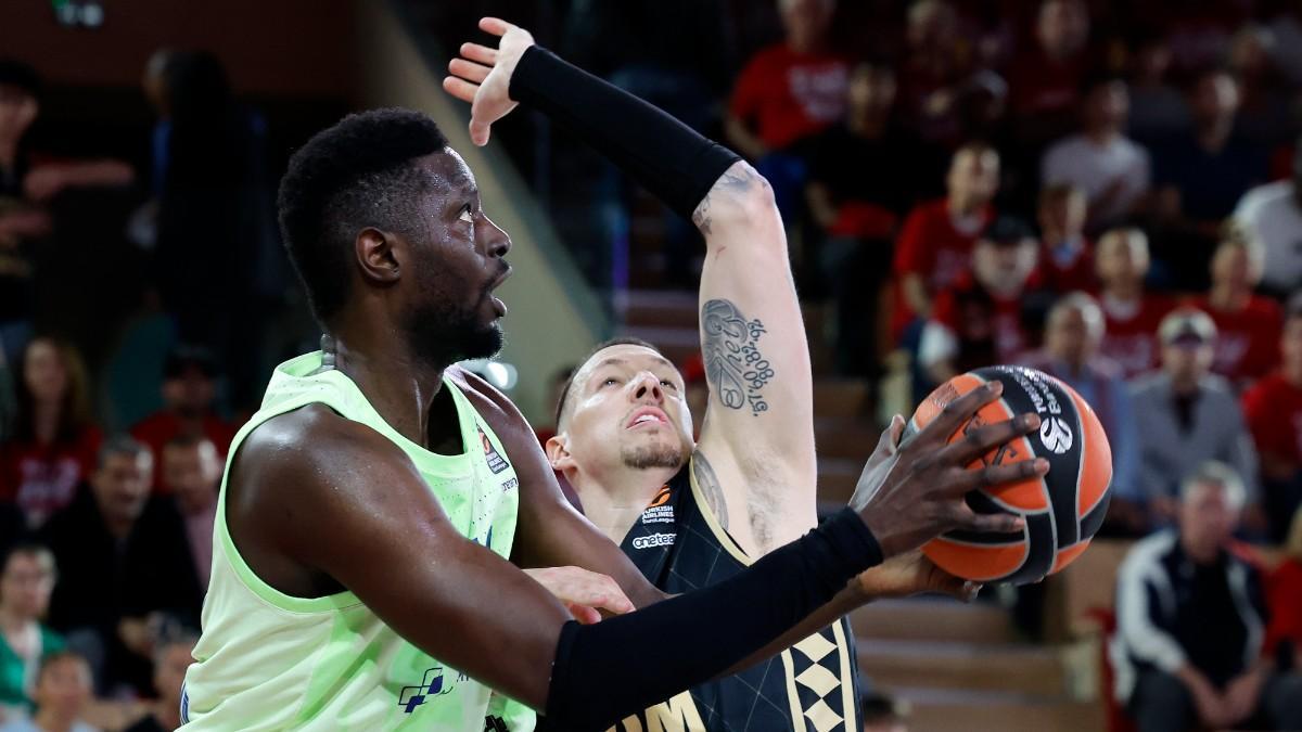 Youssoupha Fall fue el mejor jugador del Barça en Mónaco