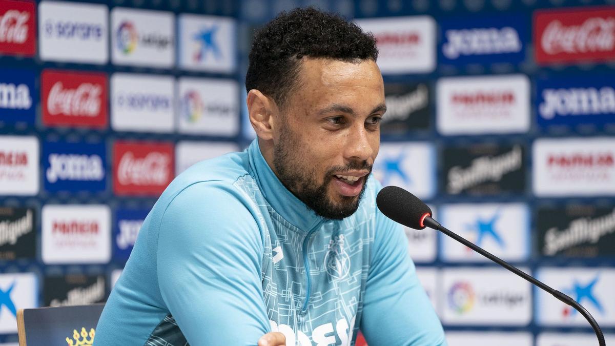 Francis Coquelin, jugador del Villarreal CF, durante su comparecencia de este miércoles.