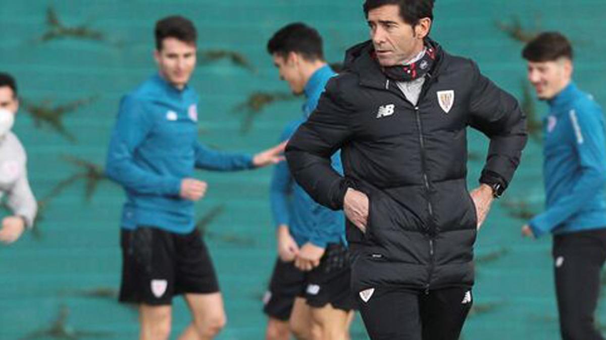 Marcelino, durante un entrenamiento con el Athletic