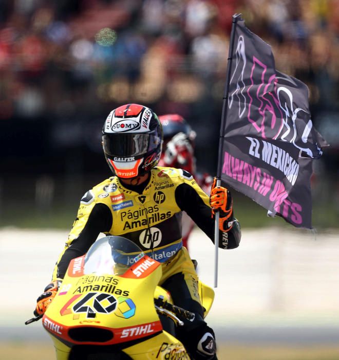 Los pilotos rinden homenaje a Luis Salom