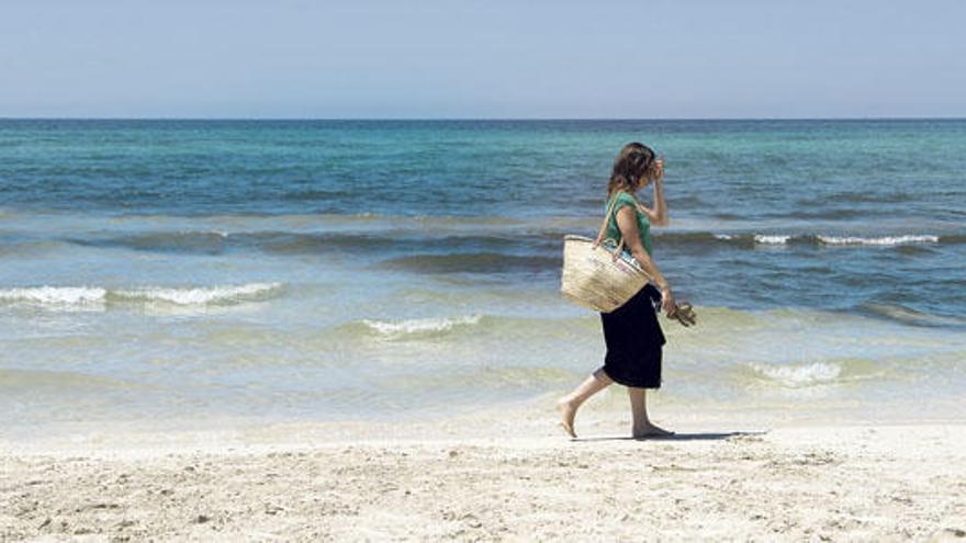 Am Strand entlangschlendern gehört zum Aufgabenbereich des Beach Inspectors.