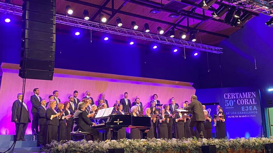 El Certamen Coral de Ejea comienza  su 50 aniversario con un concierto del Coro de RTVE