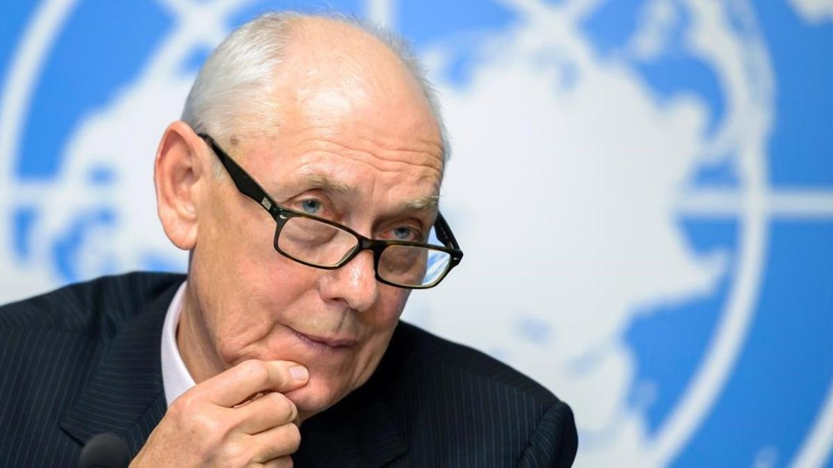 El jefe de la comisión de la ONU que ha elaborado el informe sobre Eritrea, Mike Smith.