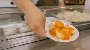 Las patatas bravas son uno de los platos típicos de Madrid