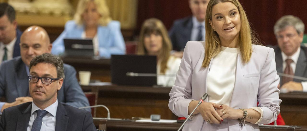 El pleno del Parlament, en imágenes