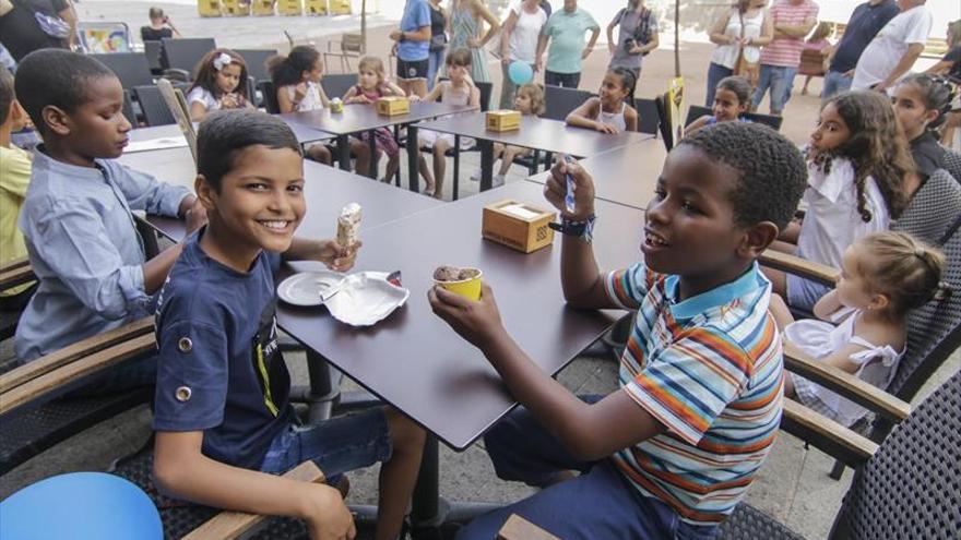 visita al ayuntamiento de los niños saharauis