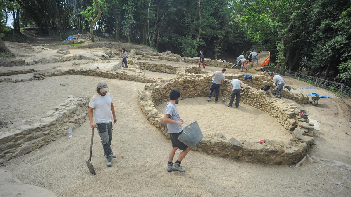 Aspecto del yacimiento musealizado de Castro Alobre