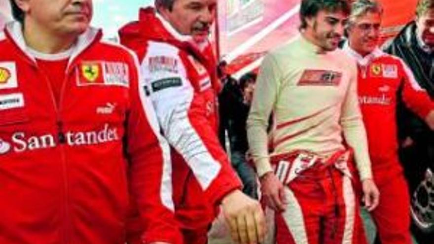 Alonso rinde a tope