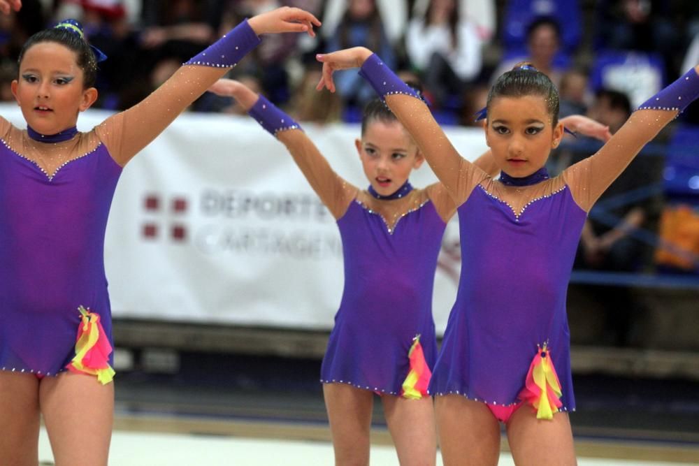 Cartagena celebra la primera jornada de la competición escolar de gimnasia rítmica con más de 1.000 participantes