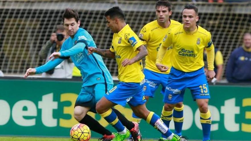 Los abonados no pagan para el UD-Barça del 14 de mayo en el Gran Canaria