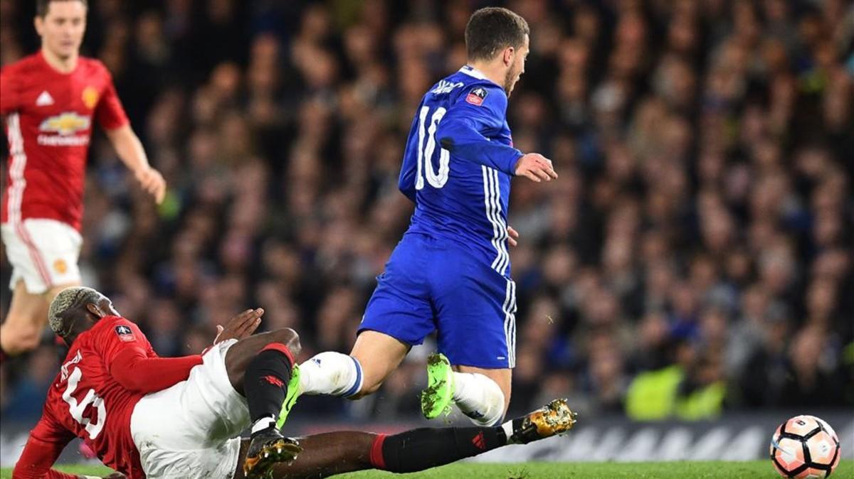 Courtois denunció la 'caza' sobre Hazard