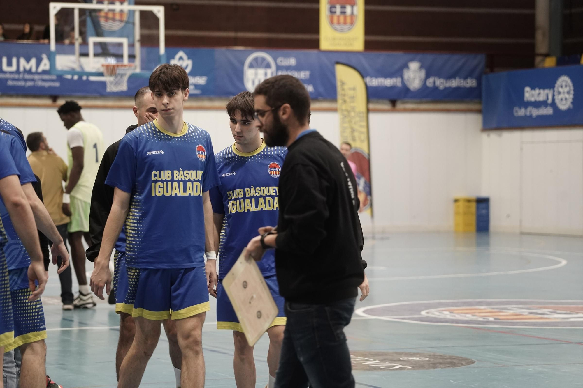 Imatges del Monbus Igualada - Barça B