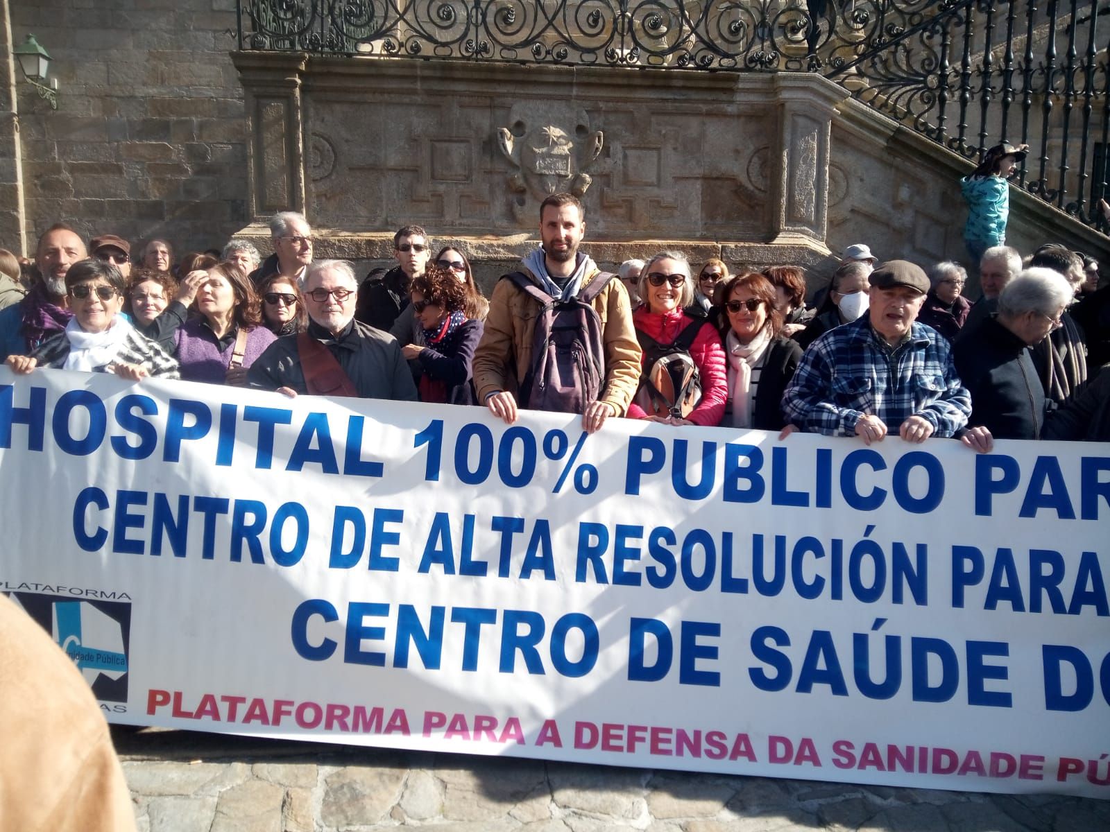 O Morrazo en la Manifestaci�n por la Sanidad en Santiago (19).jpg