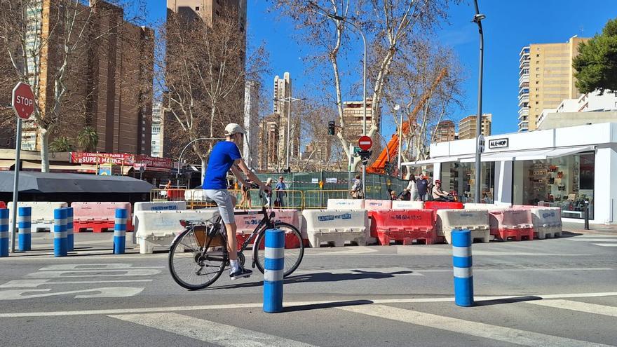 Los ecologistas denuncian que las obras de las estaciones de bombeo de Benidorm provocan vertidos al mar