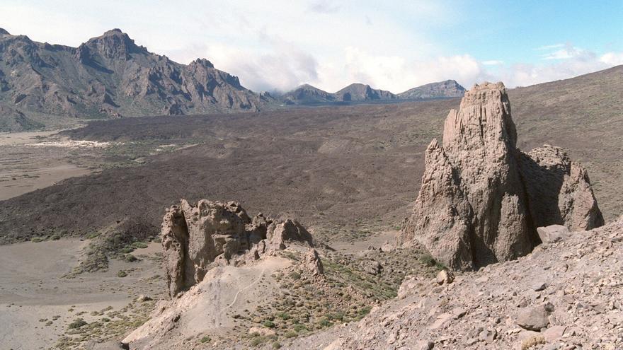 Actividad en el Teide: detectan más de cien sismos de baja magnitud en Las Cañadas