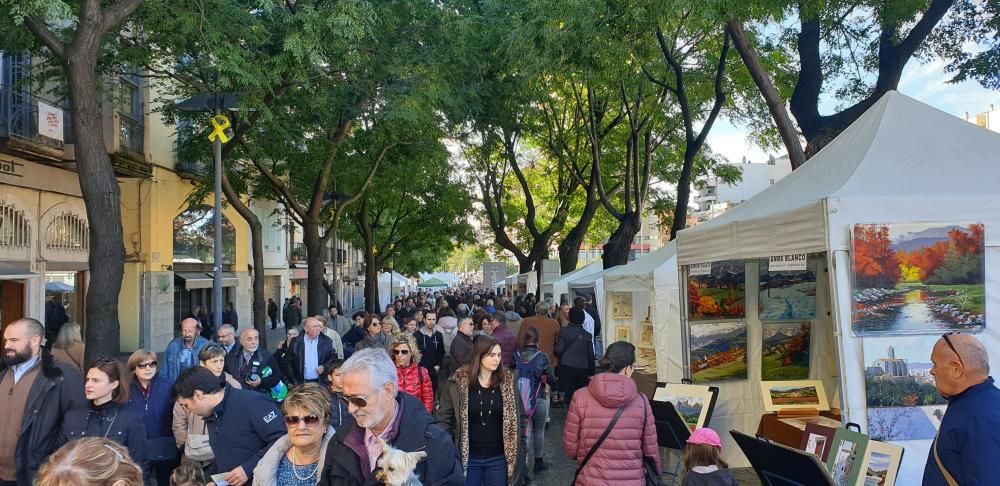 Milers de persones omplen el Barri Vell de Girona per Tots Sants - Fires de Girona 2018