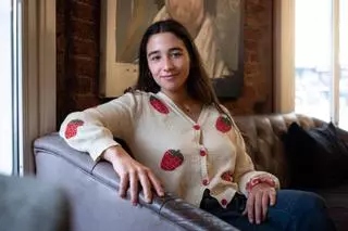 Mar Picó, la escritora que reivindica el catalán con una trilogía muy 'Bridgerton' ambientada en la Catalunya del siglo XIX