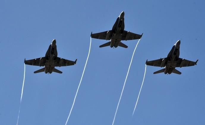 10/12/2019 TELDE.  El Mando Aéreo de Canarias celebra la festividad de Nuestra Señoara del Loreto, Patrona del Ejército del Aire, con imposición de condecoraciones, homenaje alos Caídos y Desfile.  Fotógrafa: YAIZA SOCORRO.  | 10/12/2019 | Fotógrafo: Yaiza Socorro