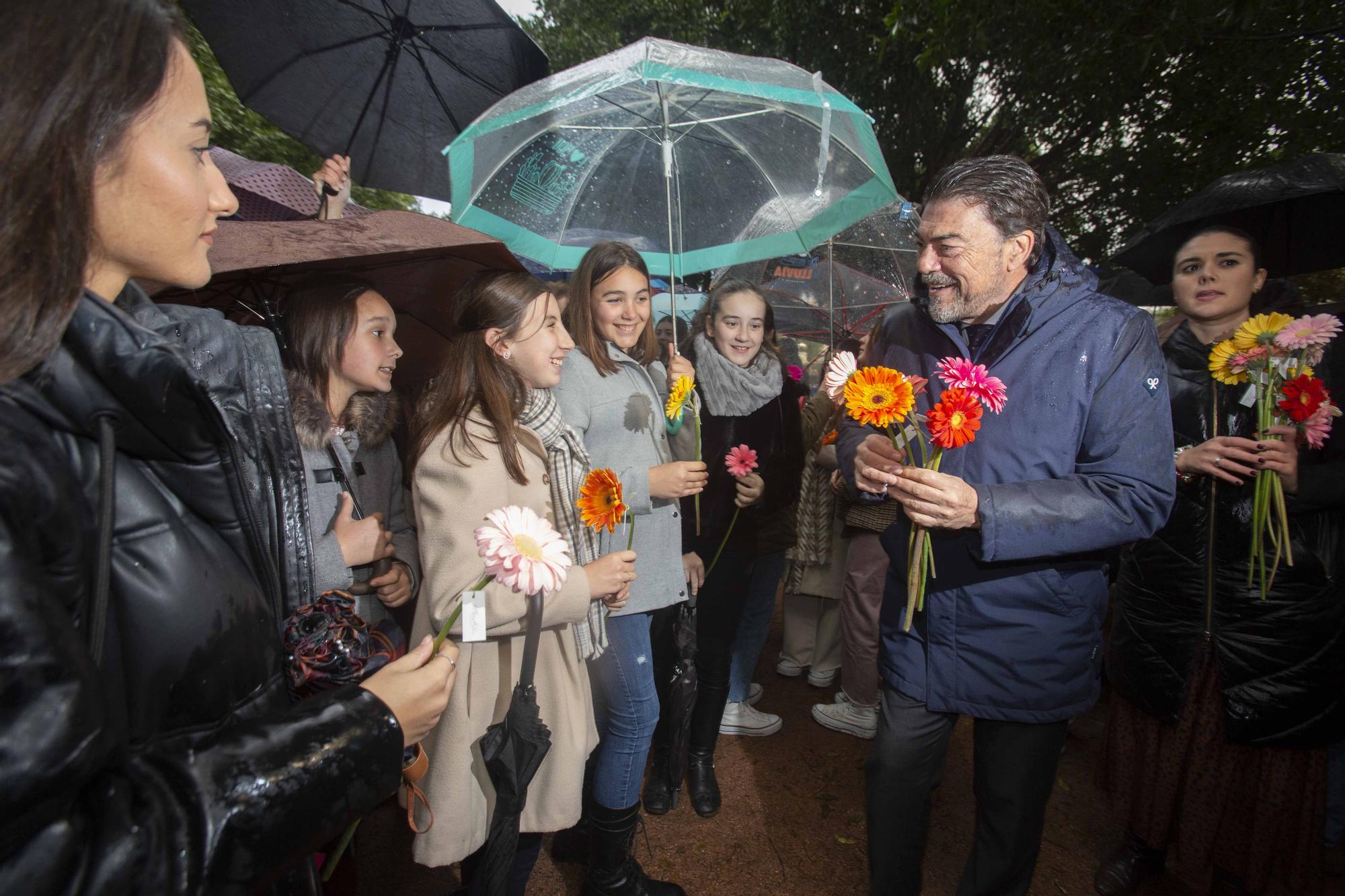 Inauguración del parque Damas del Fuego