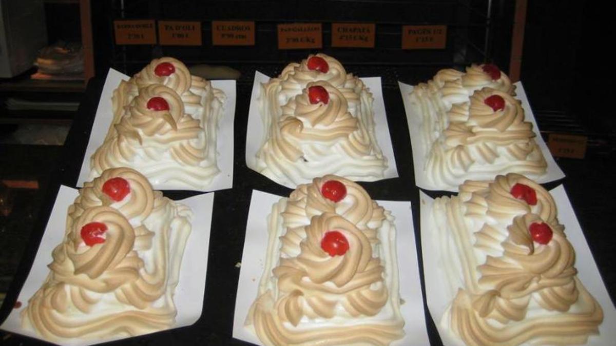 Imágenes de pastissets de Santa Catalina de Vinaròs.