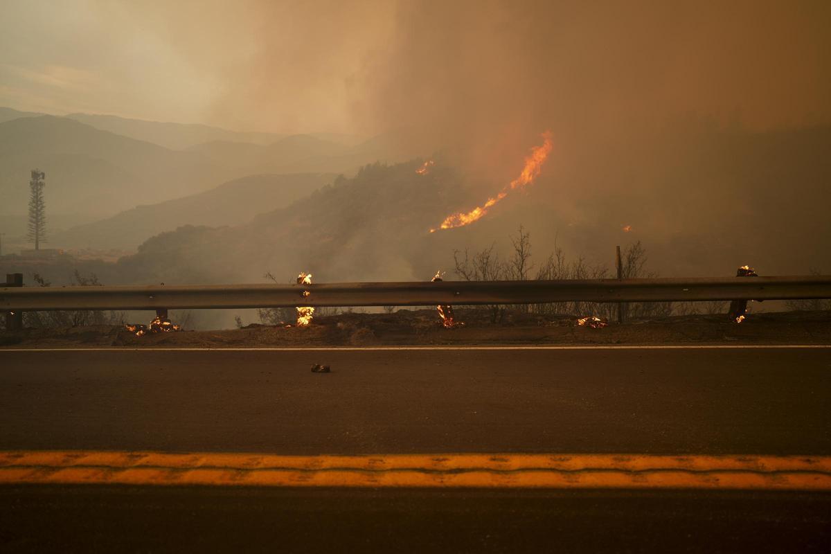 Grandes incendios en la zona de Running Springs en California