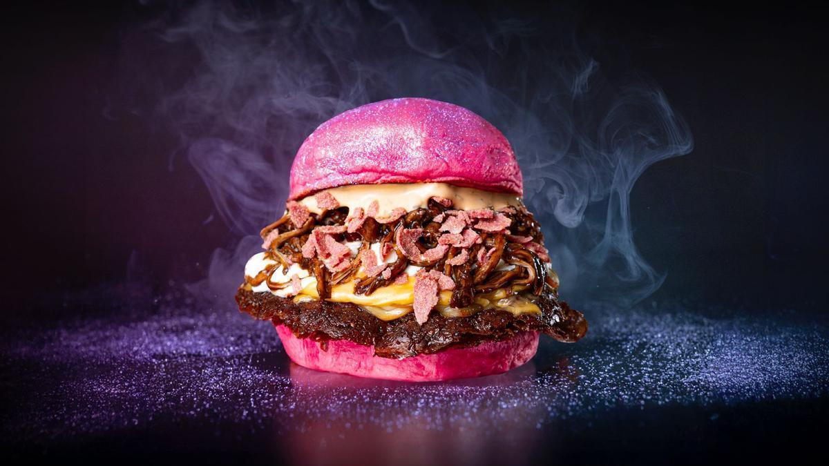 Pink Paradise ha sido la preferida de los vecinos en los 19 días que la gira de The Champions Burger ha parado en Zaragoza.