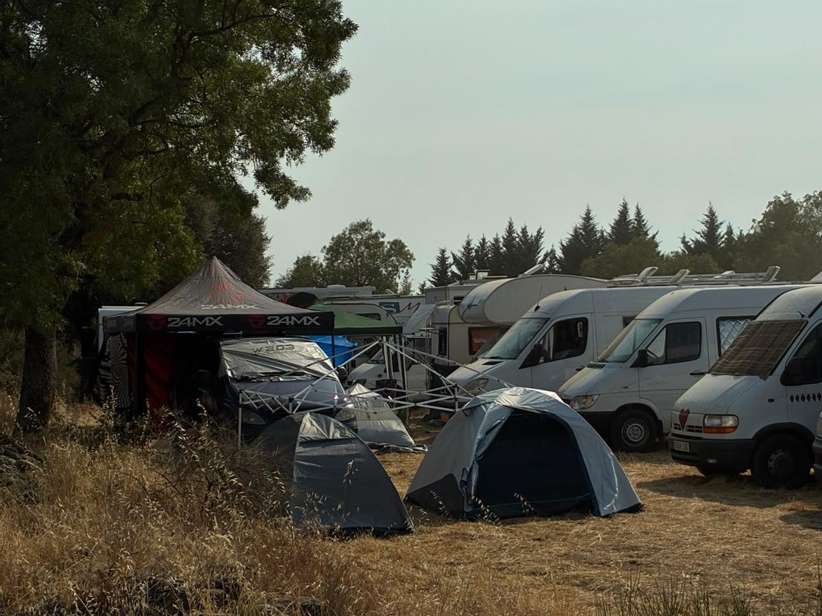 Galería | Así es la rave ilegal en La Granja