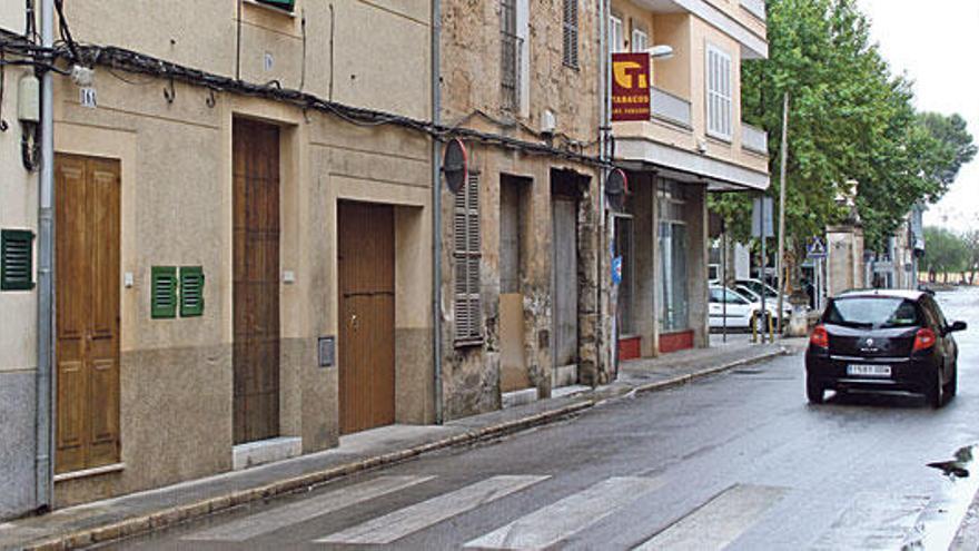 Fachada del número 16 de la calle Comerç de sa Pobla, donde se produjeron los hechos.