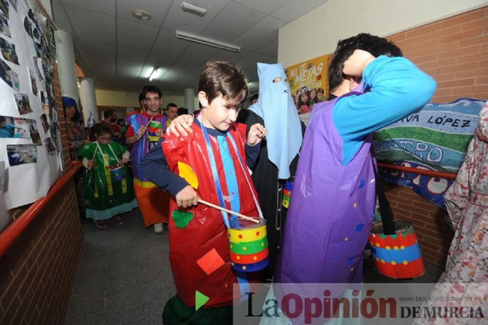 Los tambores de Moratalla llegan al colegio Primitiva López