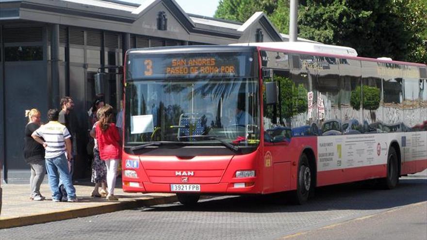 La actividad del bus urbano de Mérida bajará un 30% con la reestructuración de líneas