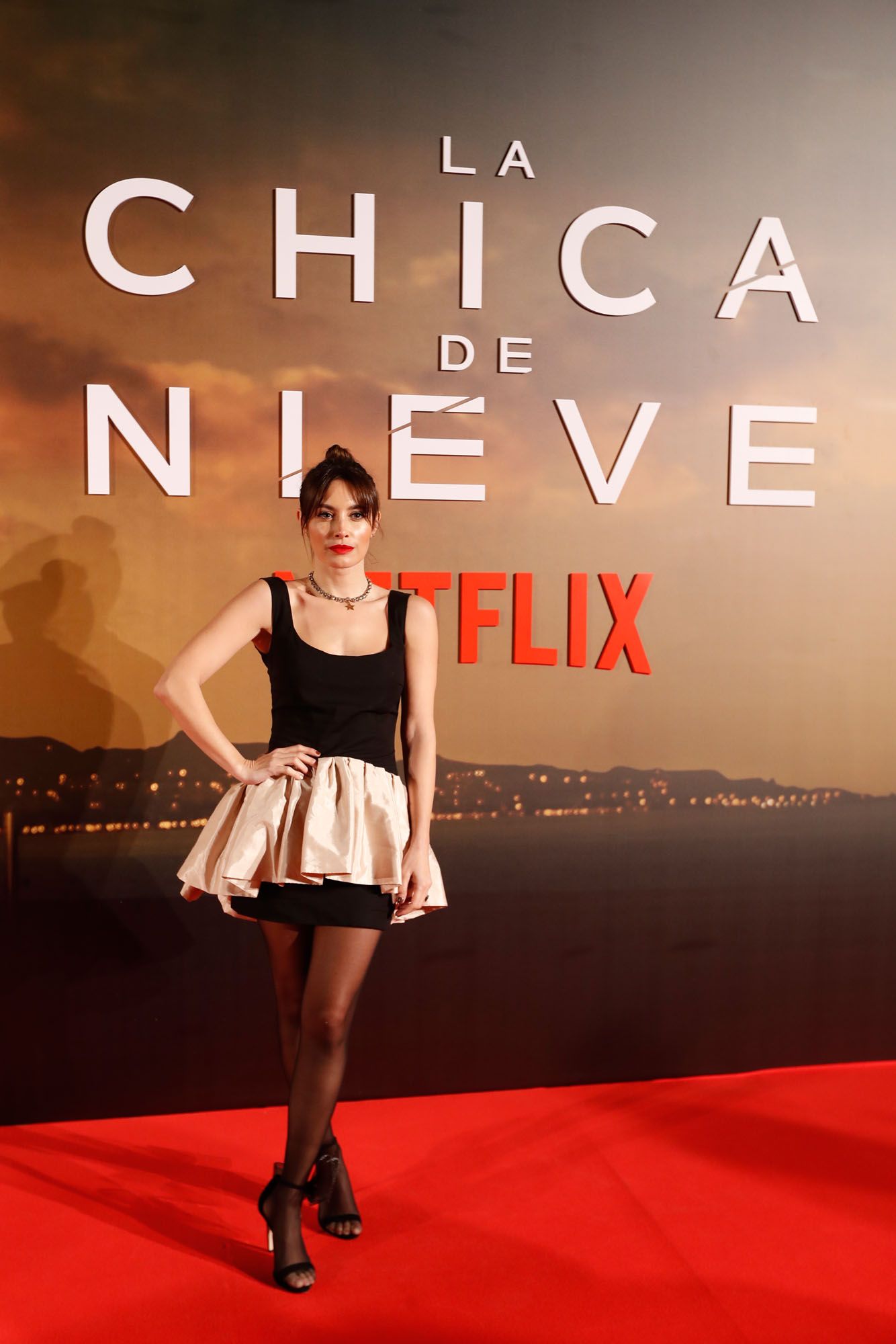 Premiere de la serie 'La chica de nieve' de Netflix en el Cine Albéniz