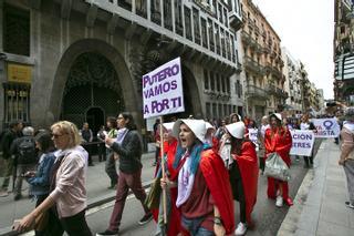 El PSOE presionará a Podemos con una ley que castigue a los clientes de la prostitución