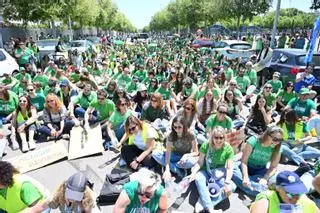 Galería de imágenes: nueva jornada de movilizaciones de los profesores en Castellón