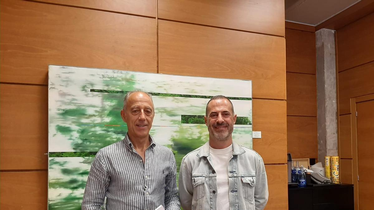 Por la izquierda, el edil de Deportes, Jesús Abad, y el alcalde, Ángel García