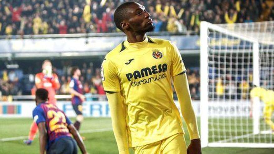 El Lyon hace oficial la compra de Ekambi al Villarreal por 11,5 millones de euros