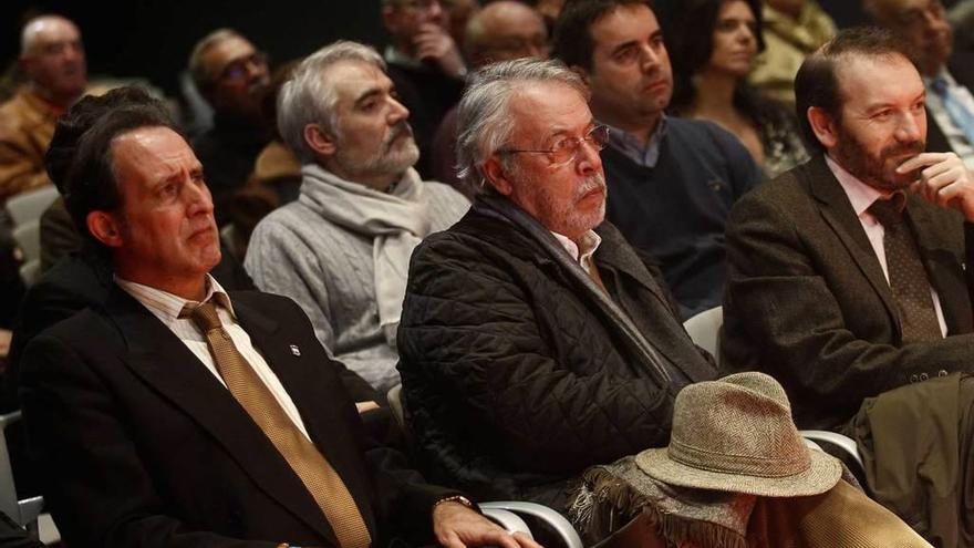 Público ayer en el Club Prensa Asturiana de LA NUEVA ESPAÑA.