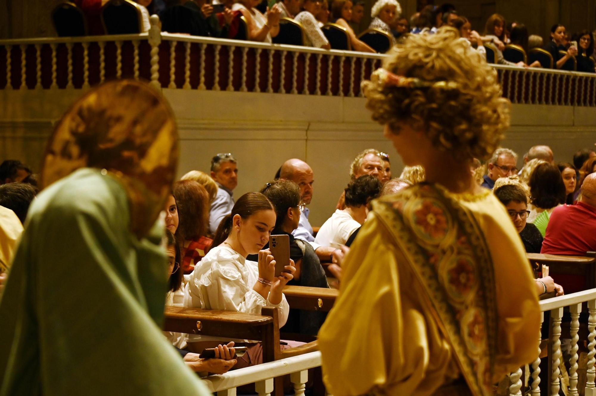 Representacion extraordinaria del misteri d'Elx