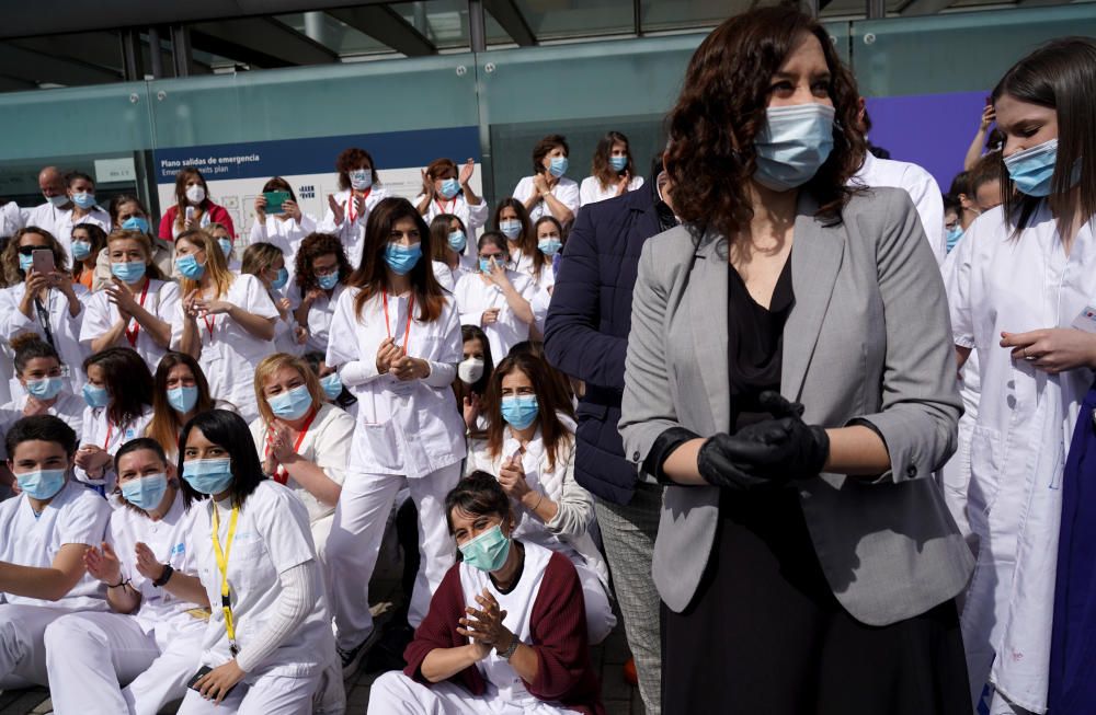 Emotivo cierre del hospital de campaña de Ifema.