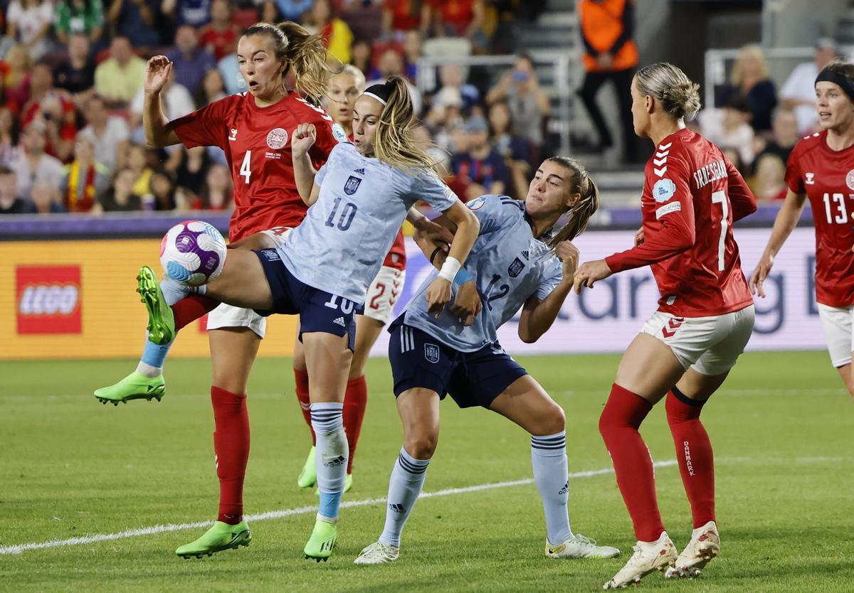 UEFA Women's EURO 2022 - Denmark vs Spain