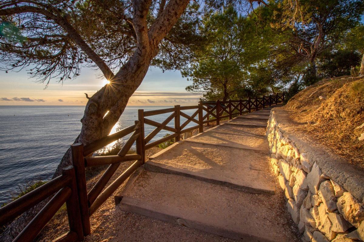 El bellísimo paseo ecológico litoral de Benissa, un plan perfecto para la Pascua