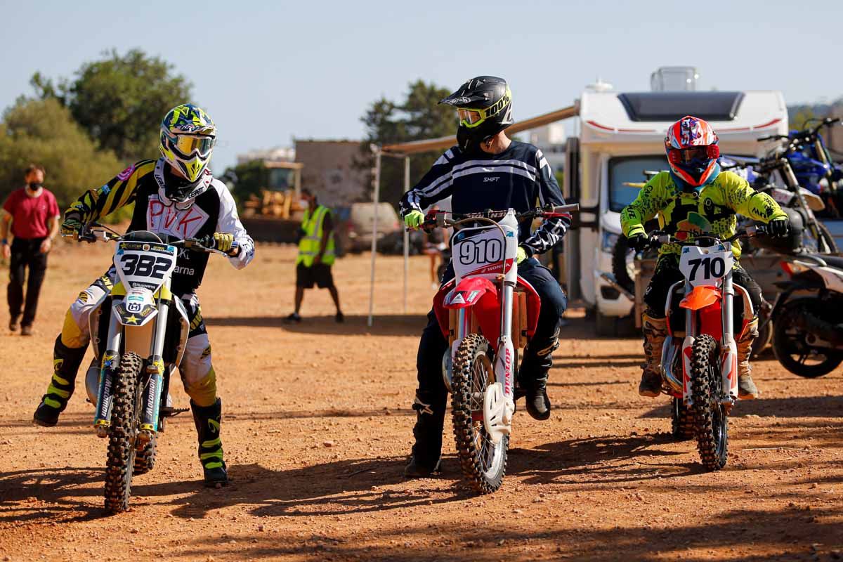 Motocross para valientes en Santa Eulària