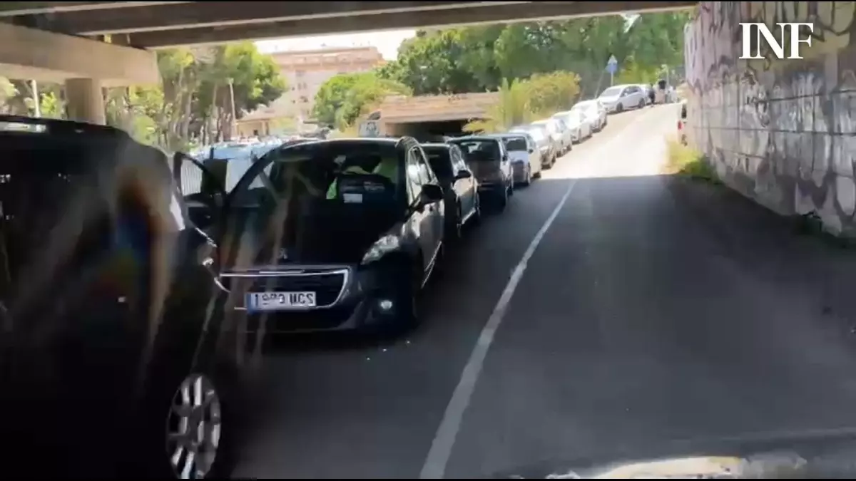 Torrevieja inicia el trámite para regular el aparcamiento con zona azul
