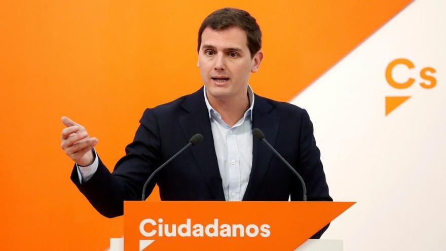 Rivera pide al Gobierno medidas ante los &quot;comandos violentos&quot; en Cataluña